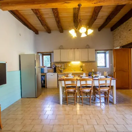 Semesterbostad Maison Climatisee Avec Piscine Privee, Wifi, Parking Et Jardin Proche De - Fr-1-616-137